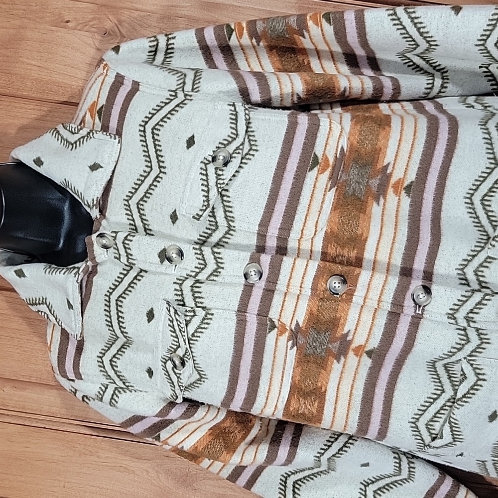 NWT Shyanne Long Fleece Shacket - Picture 5 of 15